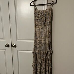 Patterned Beige and Black Maxi Dress